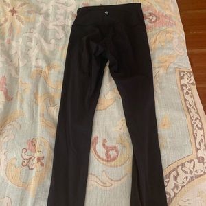black size 2 wunder under lululemon leggings